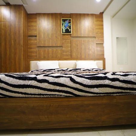 Hotel Royal Phoenix Agra  Eksteriør bilde