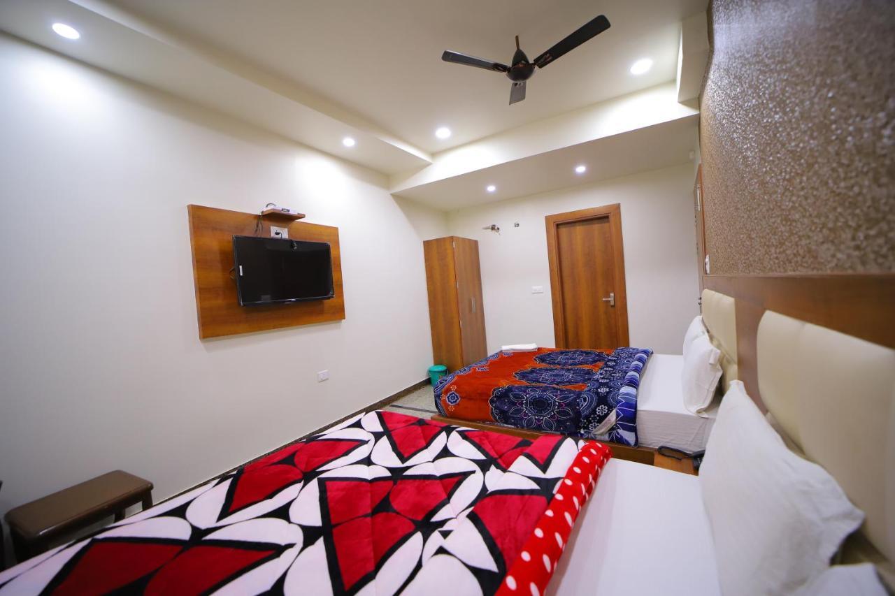 Hotel Royal Phoenix Agra  Eksteriør bilde