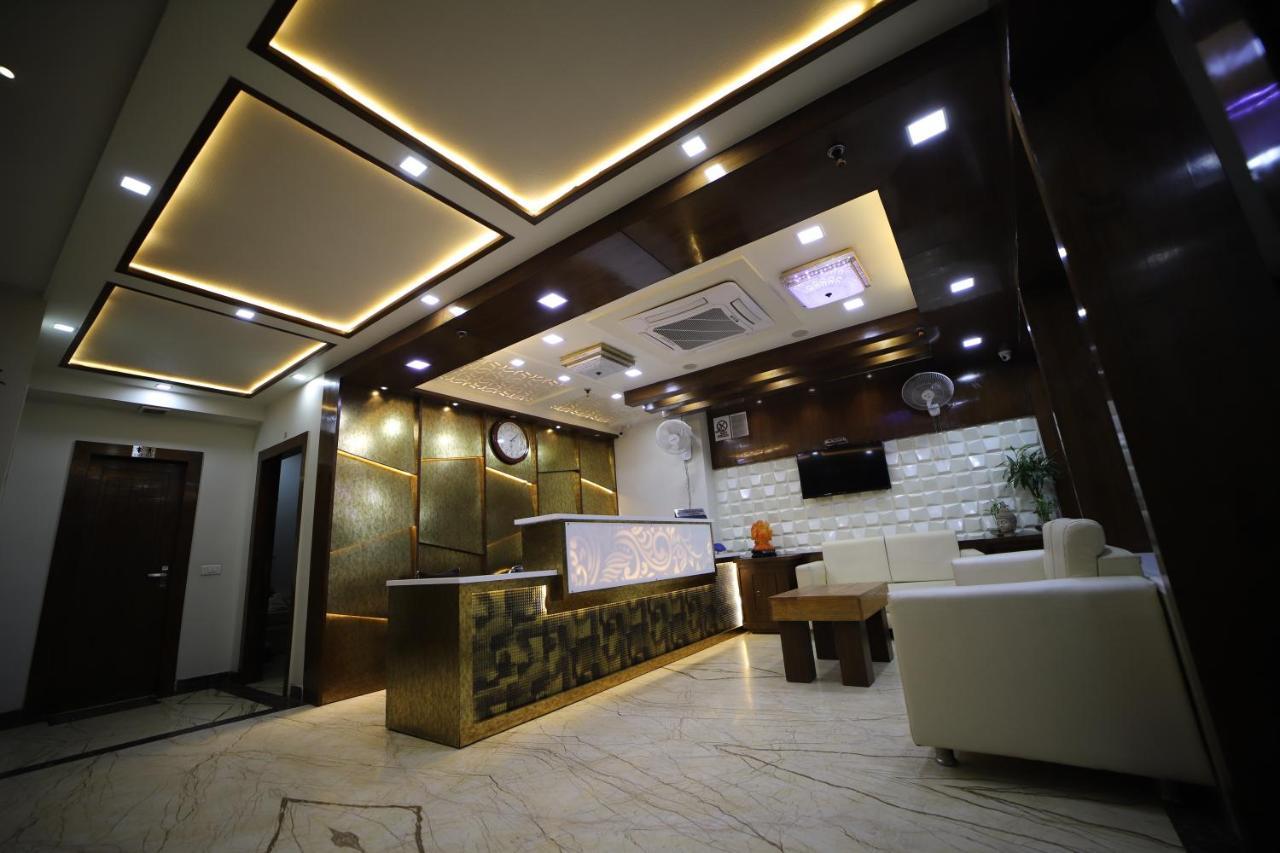 Hotel Royal Phoenix Agra  Eksteriør bilde