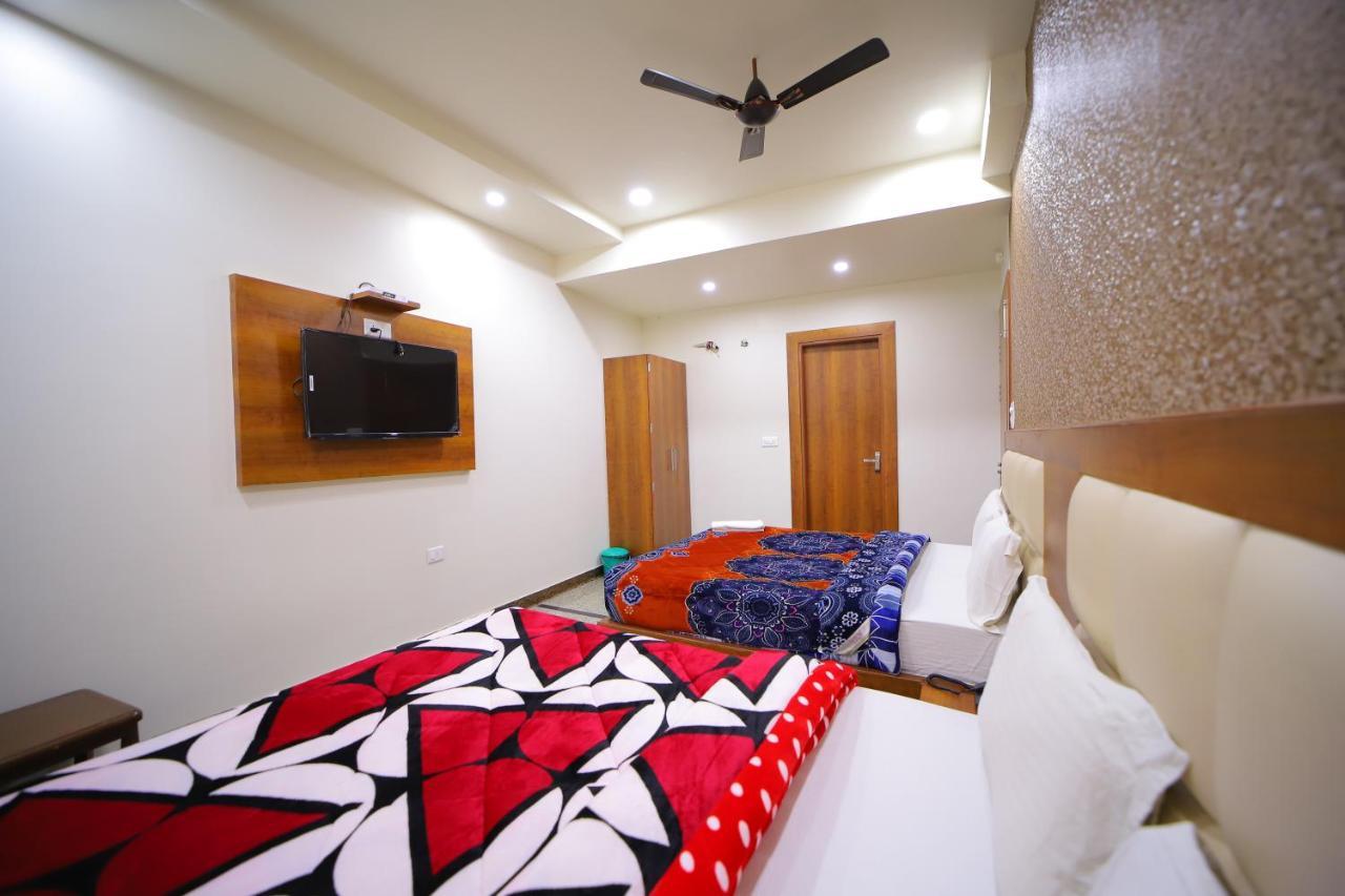 Hotel Royal Phoenix Agra  Eksteriør bilde